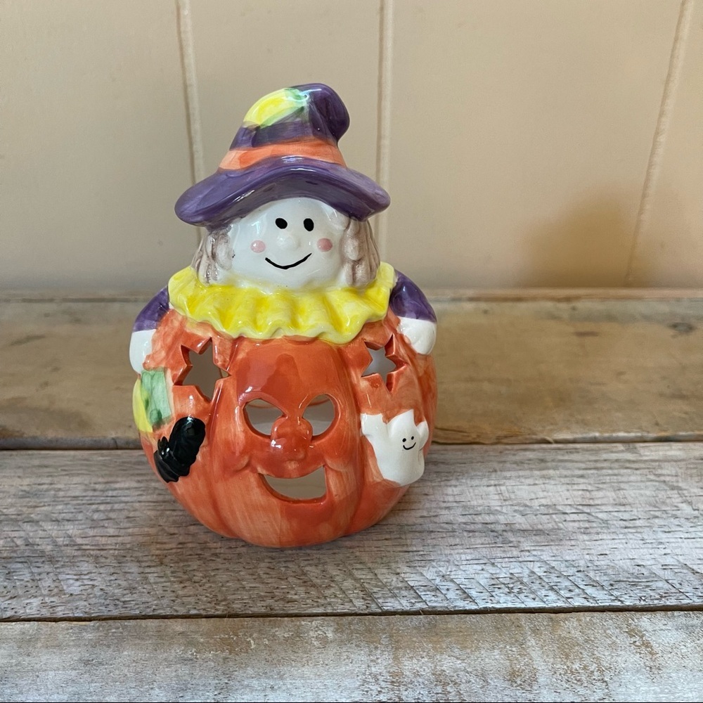 Jack O Lantern with Scarecrow Tea Light Candle Holder​